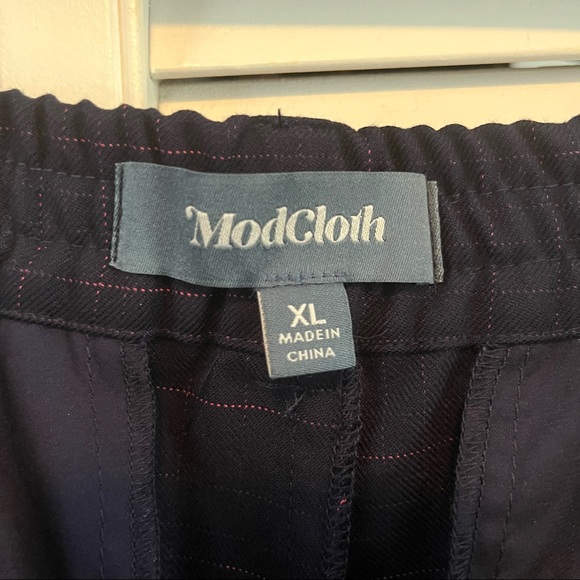 Modcloth Navy Red Trousers Pants XL Career Elastic Waist Pattern Straight Leg - Picture 8 of 9
